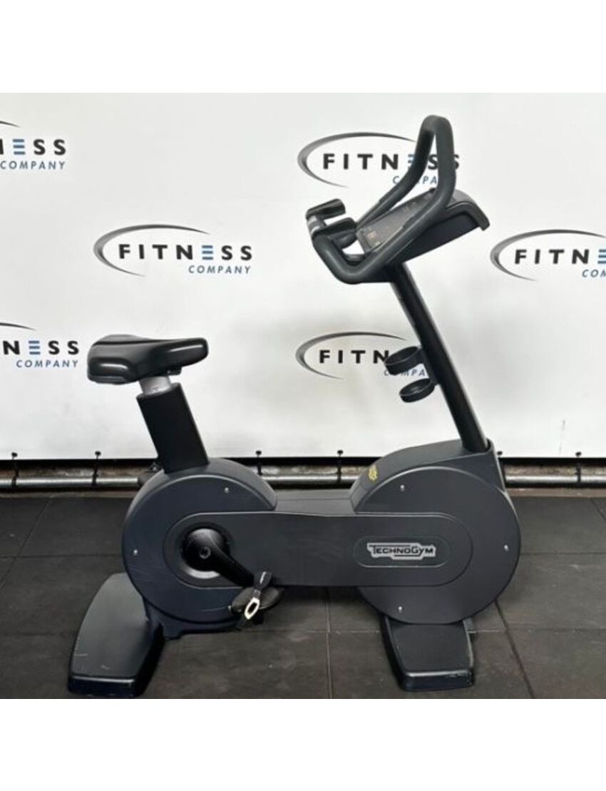 Technogym upright Bike Excite 1000 LED |hometrainer