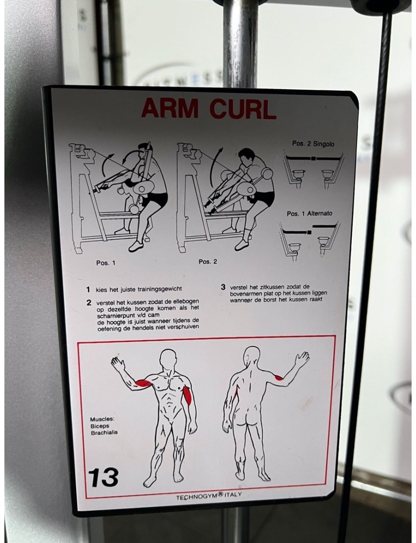 Technogym Isotonic Arm Curl
