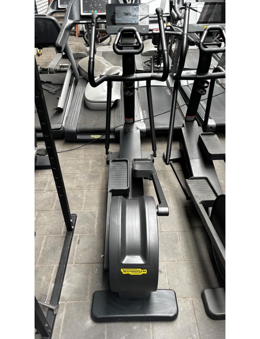 Technogym Excite Live Synchro Crosstrainer