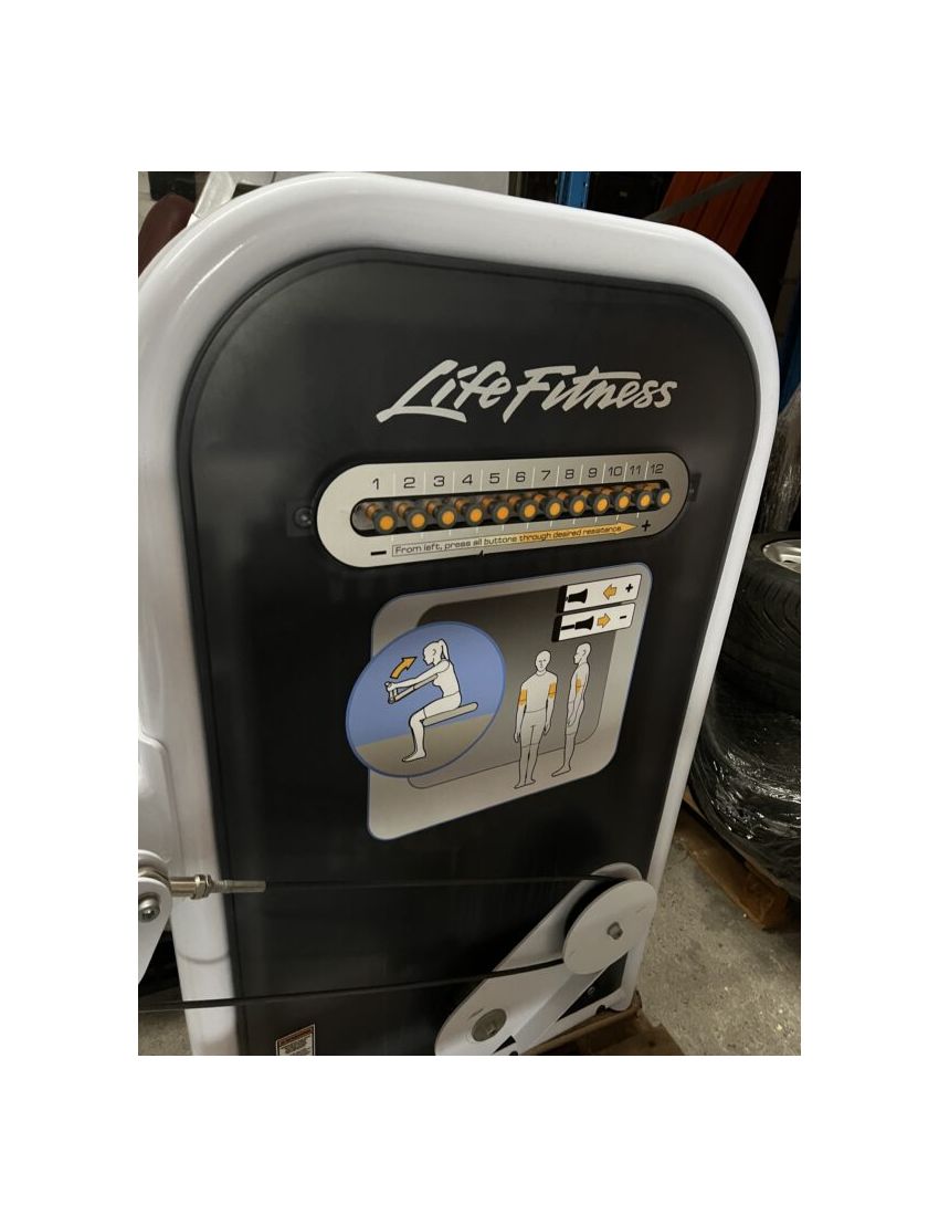 Life Fitness Circuit Series Set Wit of Zilver| Complete Set | Kracht Machines |