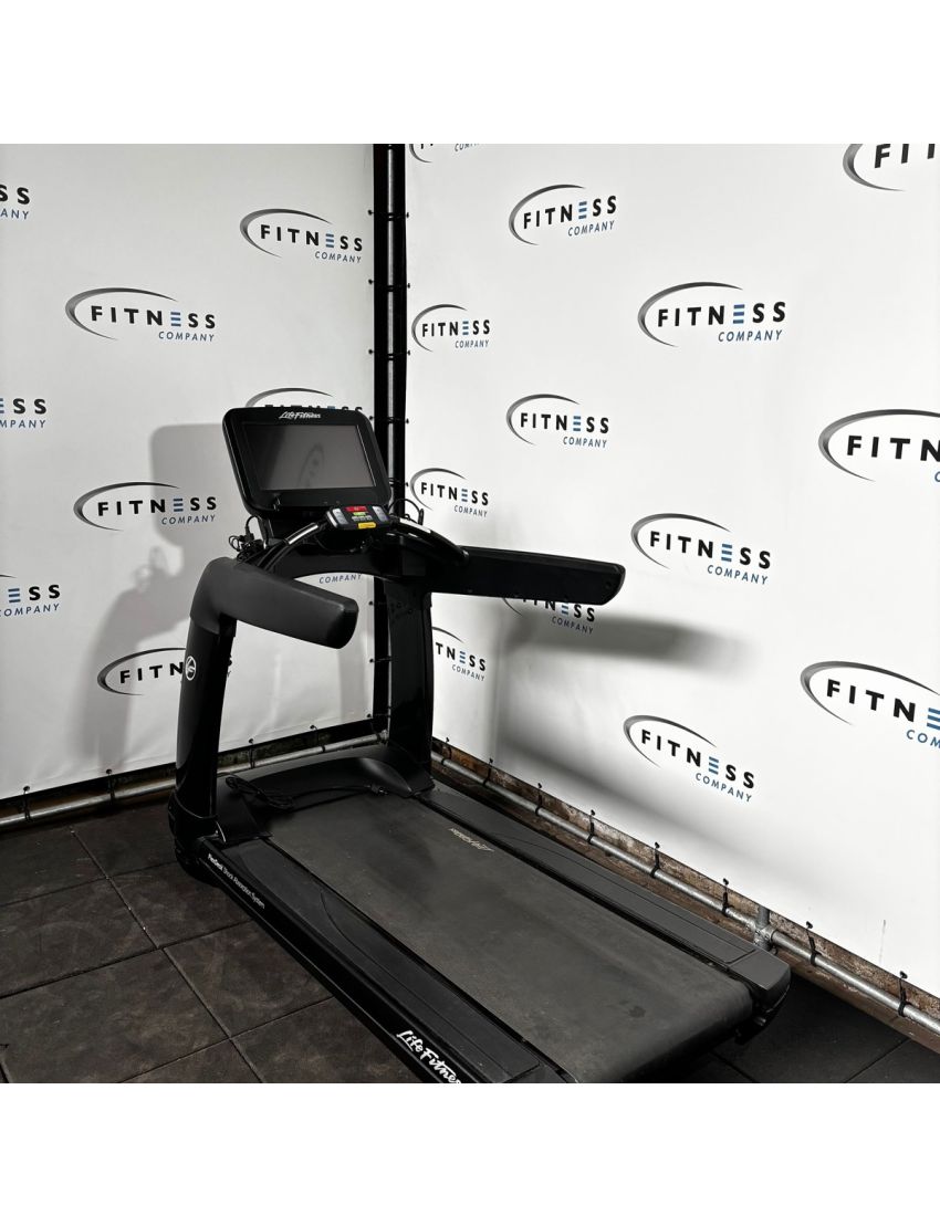 Life Fitness Loopband 95T Discover SE3HD zwart