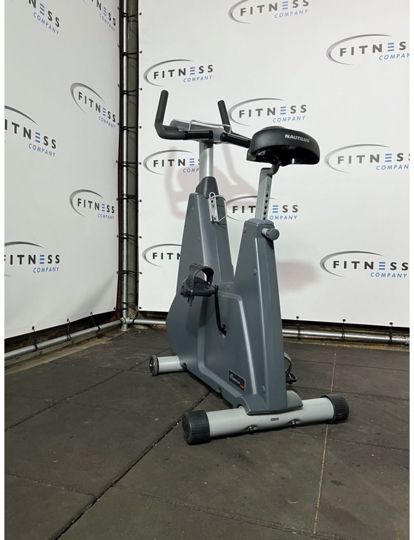 Nautilus NB3000 Upright Bike | Cardio