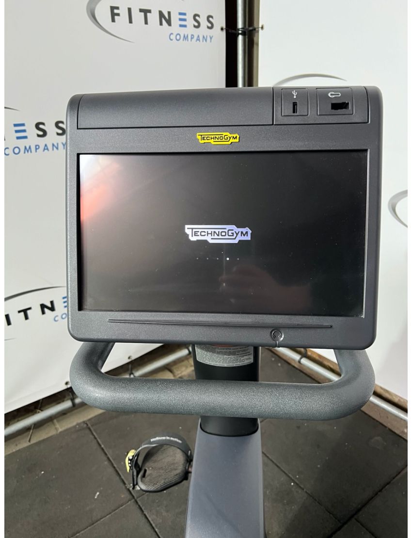 Technogym Excite Recline Bike | Recumbent Bike |