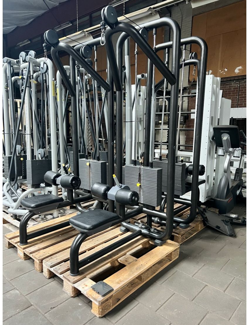 Technogym Lat Pulldown Element