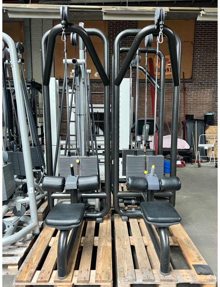 Technogym Lat Pulldown Element