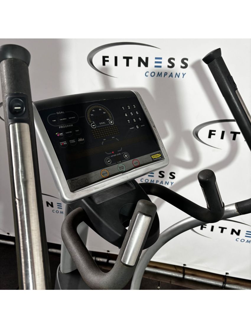 Technogym Excite 700 Crosstrainer | LED |