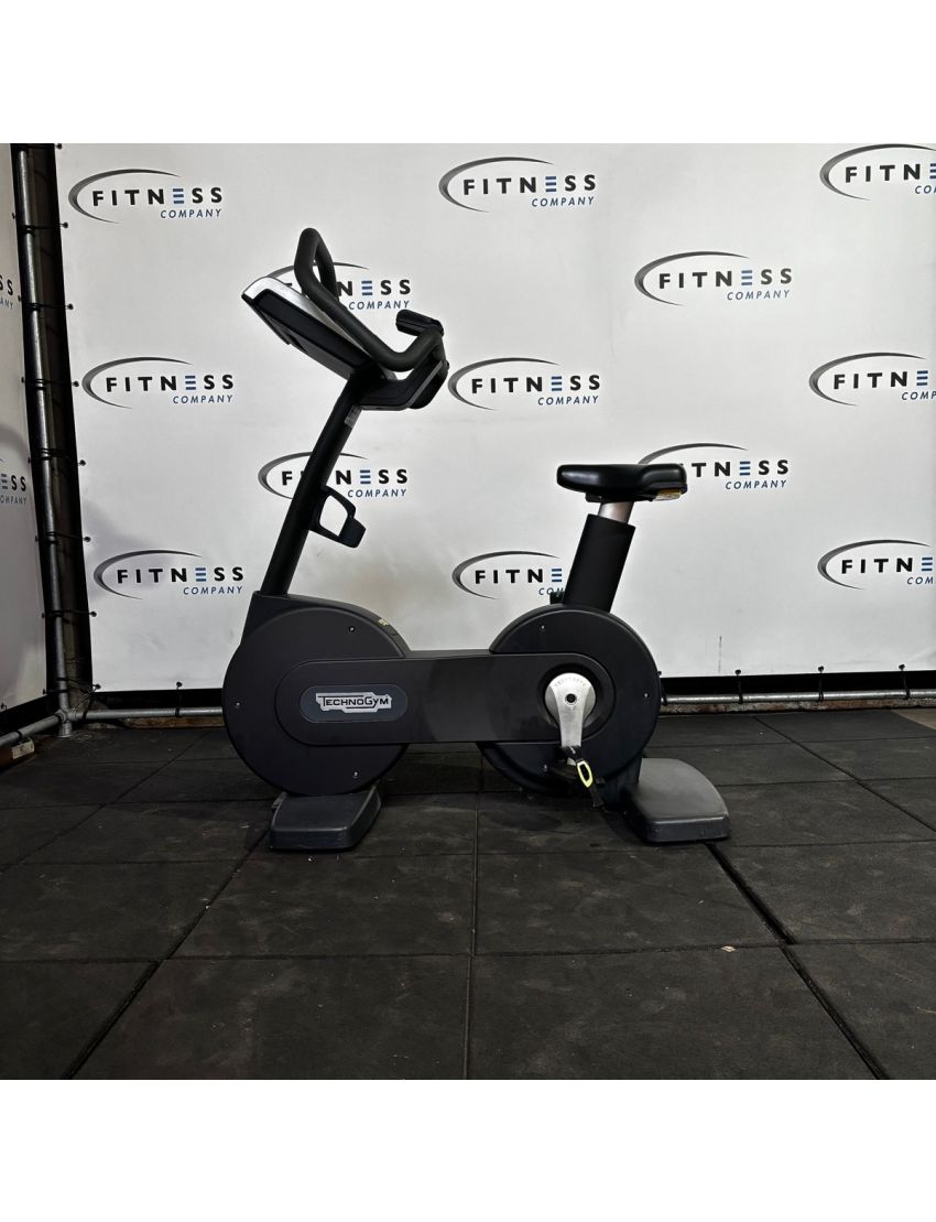 Technogym excite 700 upright bike visioweb | fiets | hometrainer |