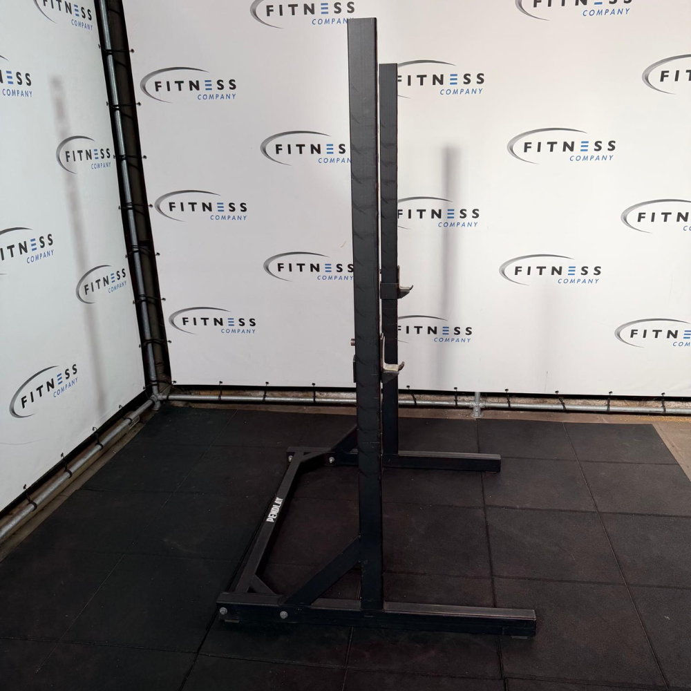 Alternative view of Pendlay Squat Rack - J-Hooks